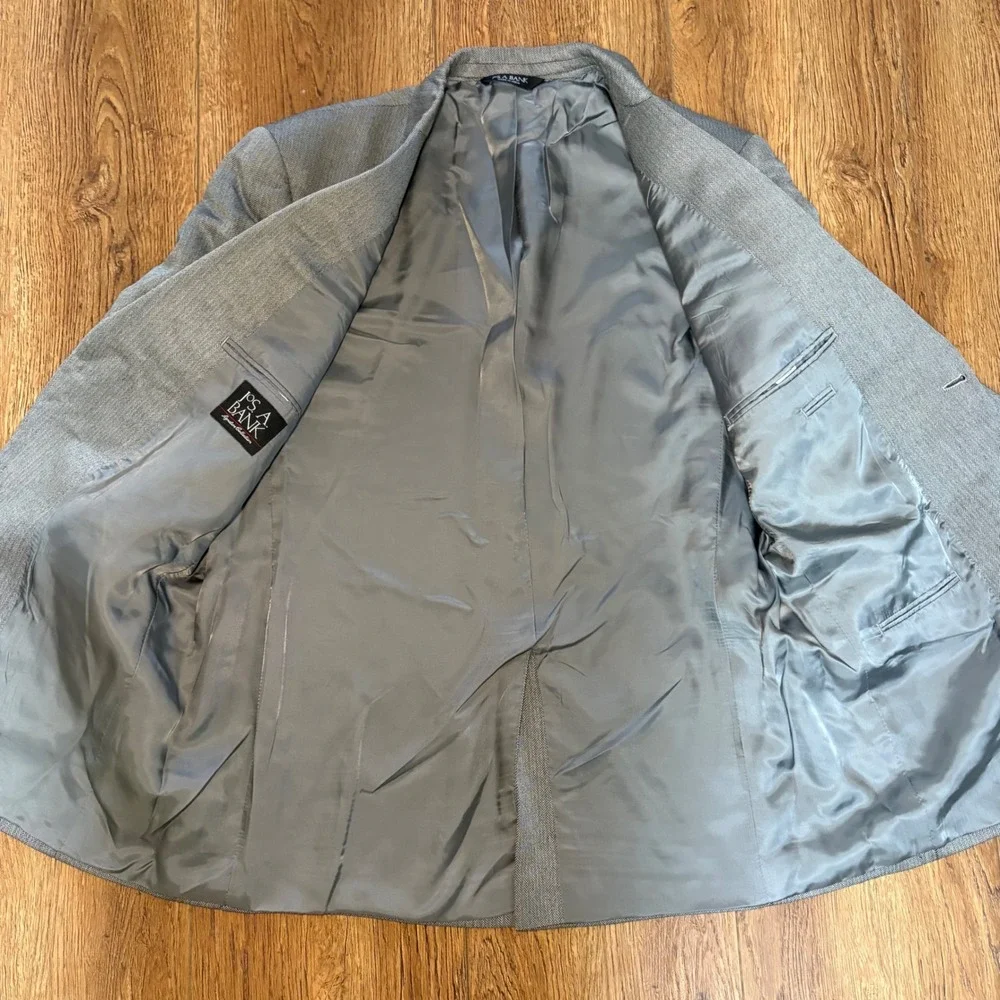 Jos A‎ Bank Signature Blazer 42R gray Silk Camel Hair Herringbone luxury